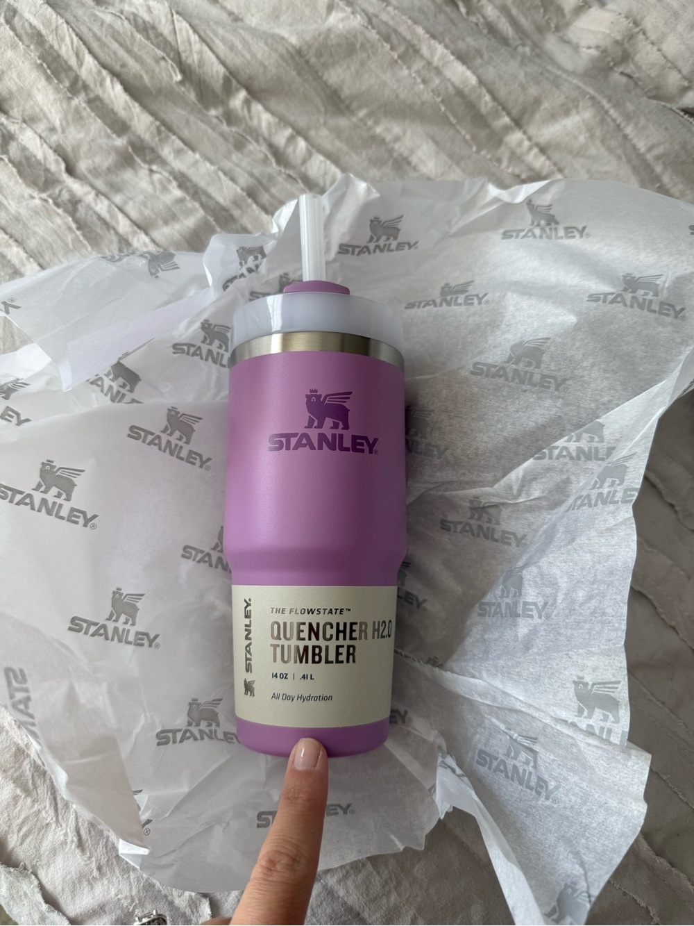 Stanley Lavender Quencher H2.0 Tumbler with Straw